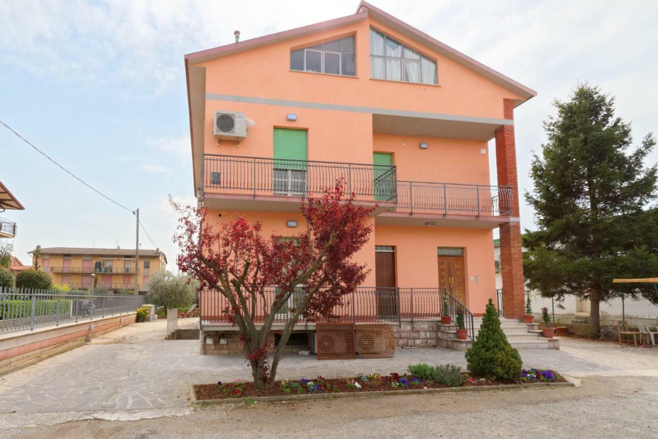 B&B Arwen Ponte San Giovanni Luaran gambar